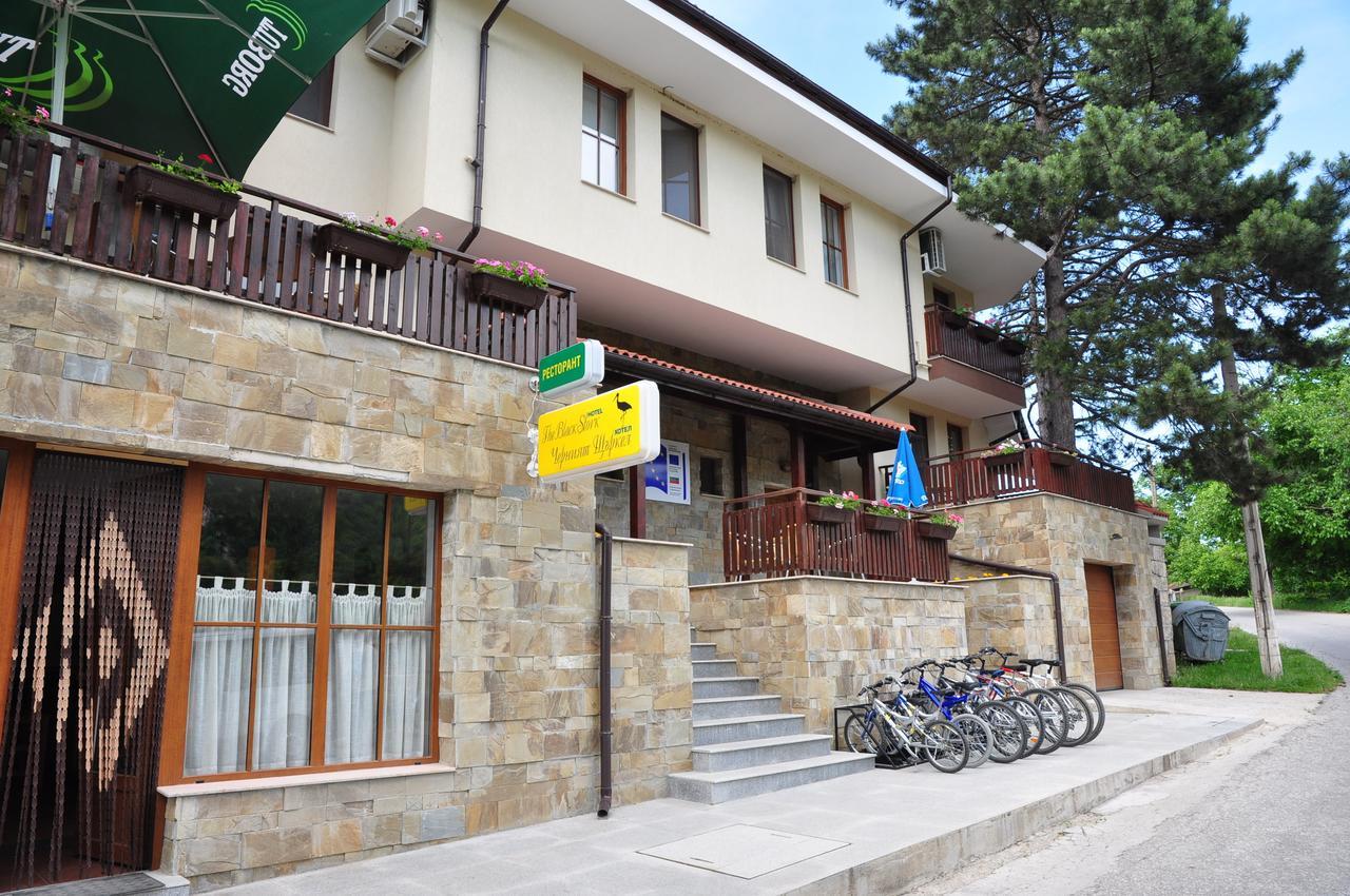 Hotel Black Stork Nisovo Zewnętrze zdjęcie