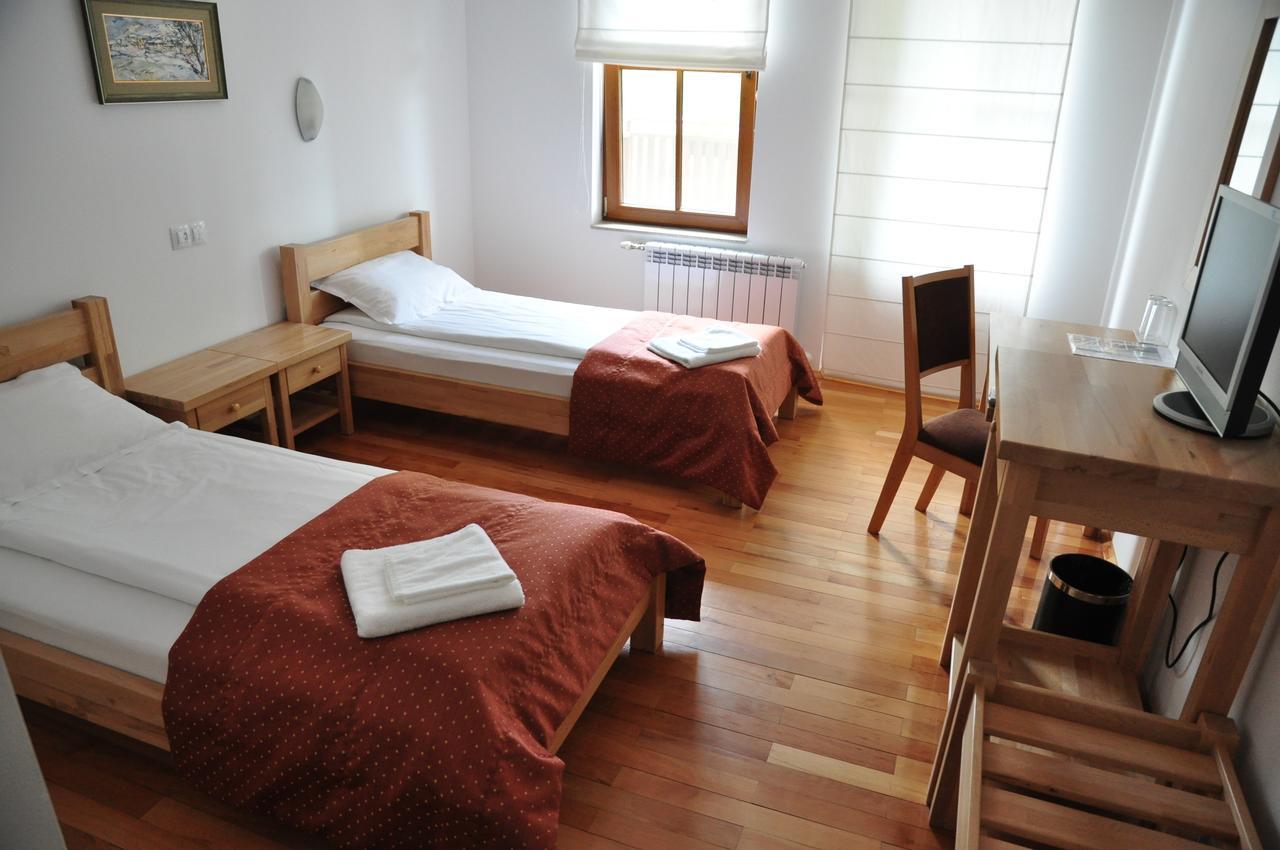 Hotel Black Stork Nisovo Zewnętrze zdjęcie